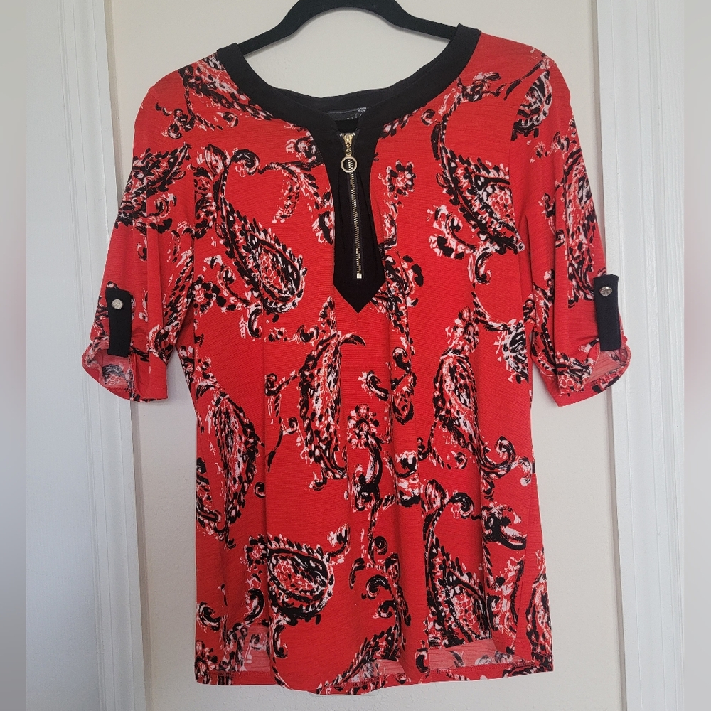 Pre-loved red Naif blouse. Seize M.